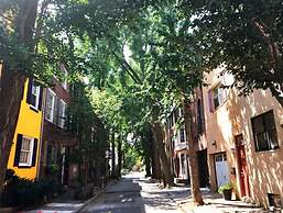 GEM Location+cozy Studio 1bd, Bath&kitchen!