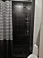 Good Night rooms & hostel