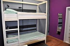 Good Night rooms & hostel