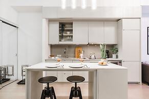 Sarkar Suites - Peter Street