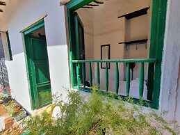 Green Door Hostal San Gil - Hostel