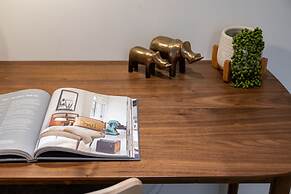 Sarkar Suites - Cumberland Street