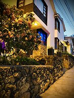 Green Door Boutique - Hostel