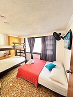 Green Door Boutique - Hostel