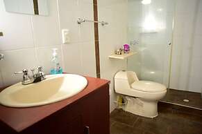 Green Door Boutique - Hostel