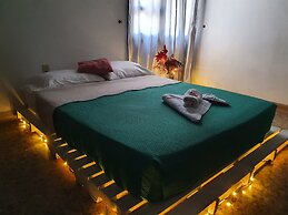 Green Door Boutique - Hostel