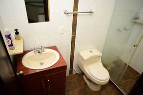 Green Door Boutique - Hostel