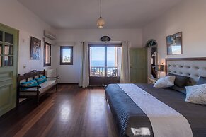 Mirabello Art Suites