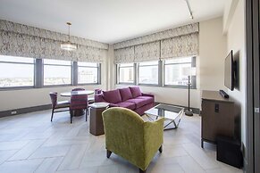 Holiday Inn Club Vacations New Orleans Resort by IHG