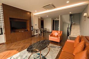 Wyndham Sky Lake Resort and Villas