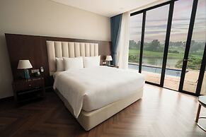 Wyndham Sky Lake Resort and Villas