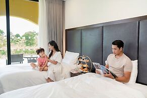 Wyndham Sky Lake Resort and Villas