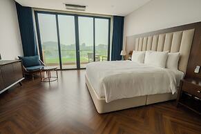 Wyndham Sky Lake Resort and Villas