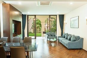 Wyndham Sky Lake Resort and Villas