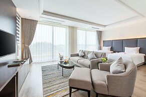 Wyndham Sky Lake Resort and Villas