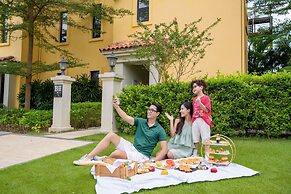 Wyndham Sky Lake Resort and Villas