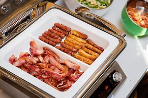 Wyndham Sky Lake Resort and Villas