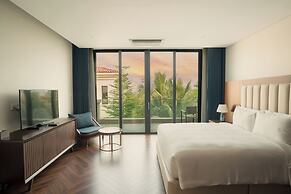 Wyndham Sky Lake Resort and Villas
