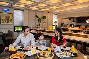 Wyndham Sky Lake Resort and Villas