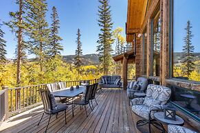 Hilltop Hideaway - Expansive Views From This Private Estate, Hot Tub,