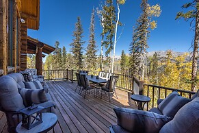 Hilltop Hideaway - Expansive Views From This Private Estate, Hot Tub,
