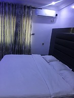 Jaybritt Luxury Apartment