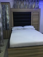 Jaybritt Luxury Apartment