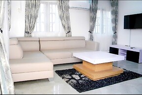 Jaybritt Luxury Apartment