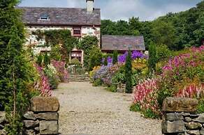 The Trecastell Hotel