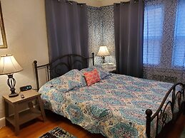 Natalie House - Boston