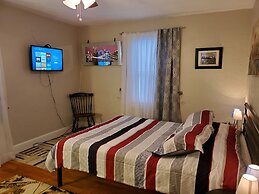 Natalie House - Boston