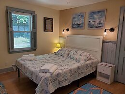 Natalie House - Boston