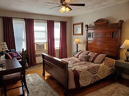 Natalie House - Boston