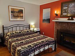 Natalie House - Boston