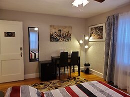 Natalie House - Boston