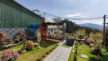 Elysian Homestay - Hostel