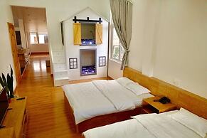 Elysian Homestay - Hostel