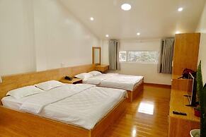 Elysian Homestay - Hostel