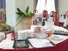 Sam Moon's Hotel Angkor