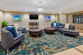 Candlewood Suites Louisville - NE Downtown Area by IHG