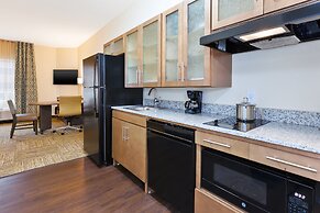 Candlewood Suites Louisville - NE Downtown Area by IHG
