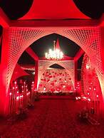 Hotel Raj Bagh Palace