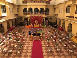Hotel Raj Bagh Palace