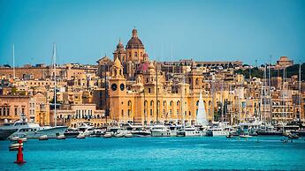 Fort St Angelo Mansions, Harbour Views Apartment