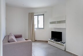 Cozy 1 BR Apartment in St Julians, Best Location