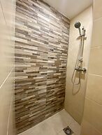 Centric and Modern Penthouse Close to Amenities