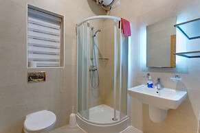 Superb Apartment IN Fort Cambridge With Pool