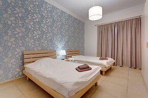 Superb Apartment IN Fort Cambridge With Pool