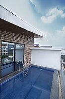 Skyline Resort & Convention Centre