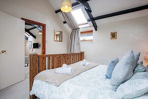 The Loft - 1 Bedroom Apartment